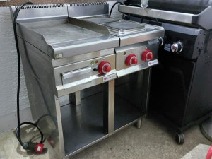 Rostilj i kuhalo Ugostiteljska oprema