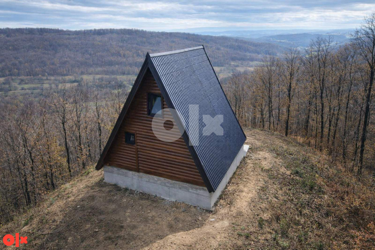 Vikendica sa 2 spavace sobe +terasa sa 1100 m2 park šume