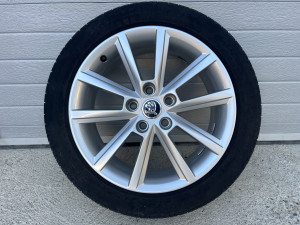FELGA 17" (1) SKODA 7J/ET49/5x112 ORIGINAL 5E0 601 025 E