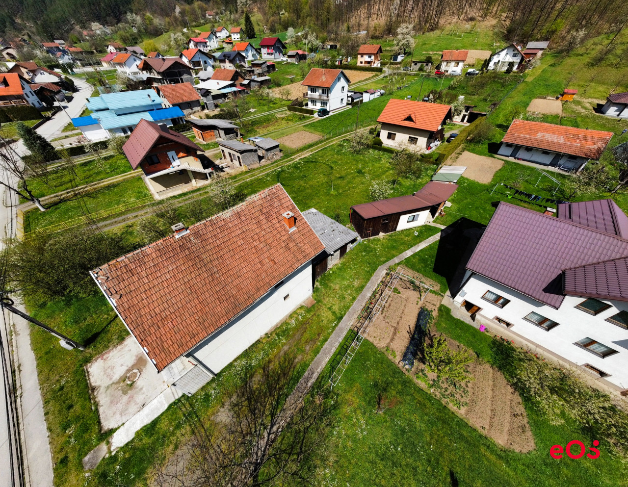 EOS / Stambeno poslovni objekat / Papratnica / 230 m2 + 1.135 m2 photo 4