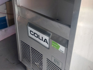 Ledomat ugostiteljski pravi DROBLJENI led UGOSTITELJSKA OPREMA