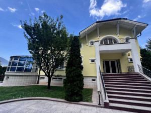 UNIKOD - Vila Velika Aleja 724 m2 (prodaja/najam) photo 4