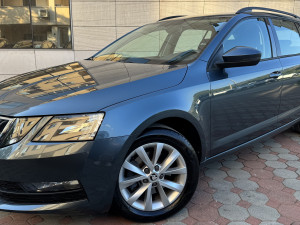 ŠKODA Octavia 2.0 TDi DSG "STYLE" LED NAVI Karavan Facelift 2020