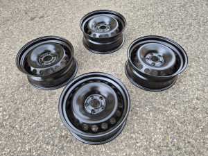 NOVE celicne felge 17 5x114.3 Renault Espace Kadjar 7J ET37