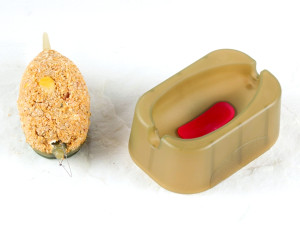 EXC METHOD FEEDER MOULD