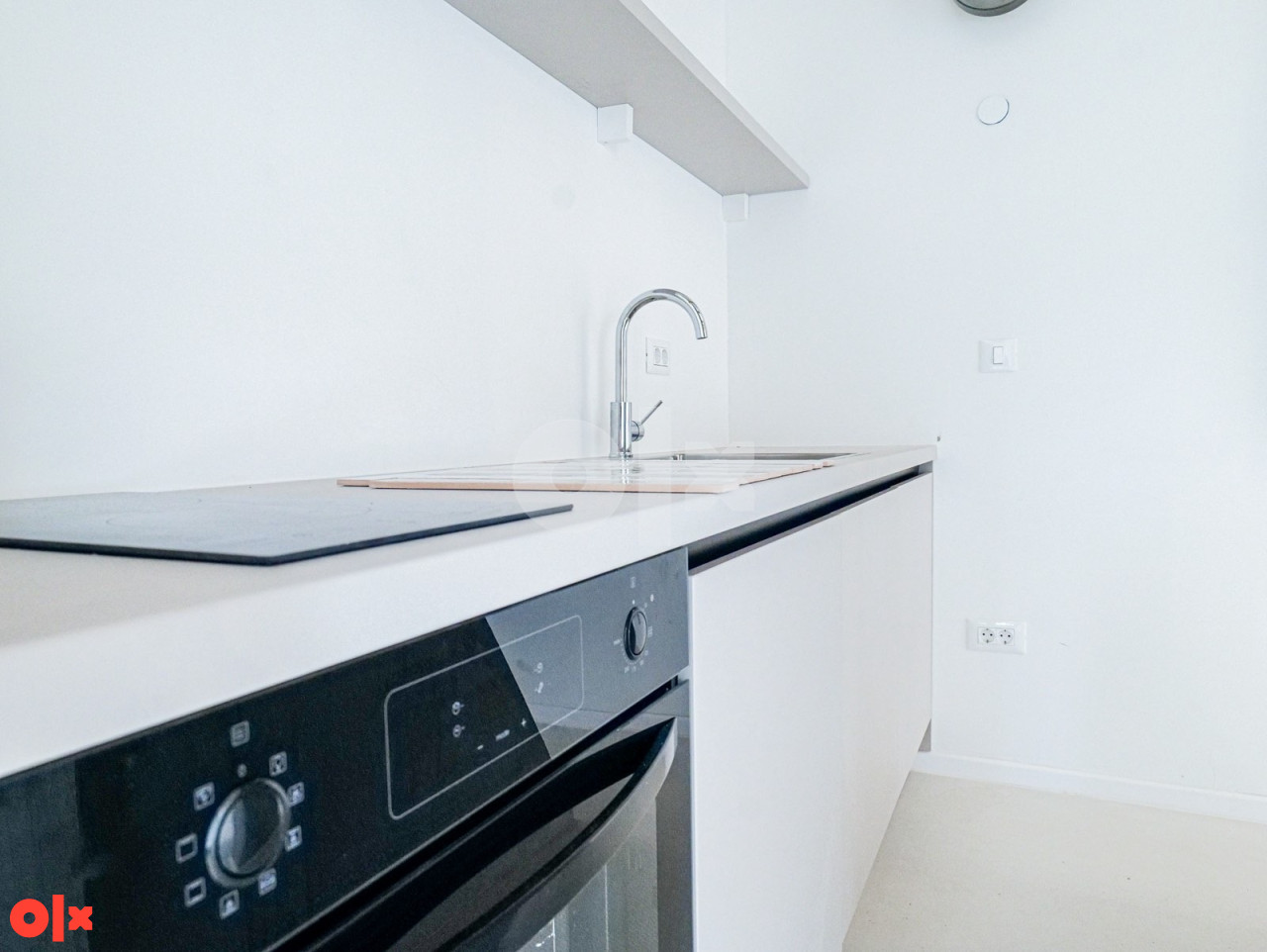 Mostar, Rondo 60m2 3