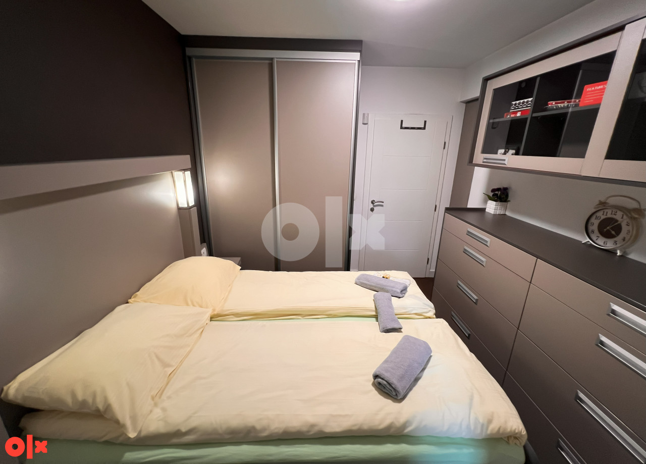 Stan na dan Nova Otoka "Prestige cityspace apartment" 9