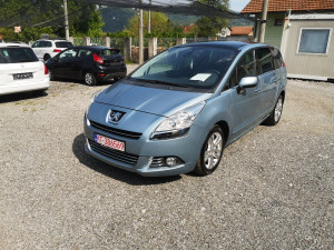 Peugeot 5008 2.0hdi 7 mjesta uvoz CH