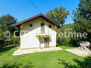 Kuća sa dvorištem - Ilidža - Rakovica - 988 m2