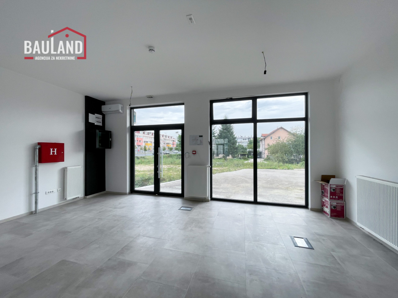 BAULAND/ Moderan poslovni prostor 104m2/ Dobrinja 8