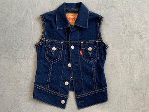 Levis ženski prsluk, XS veličina