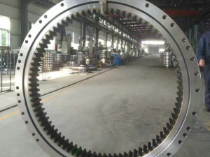 KRUZNA STAZA Komatsu PC4000-6