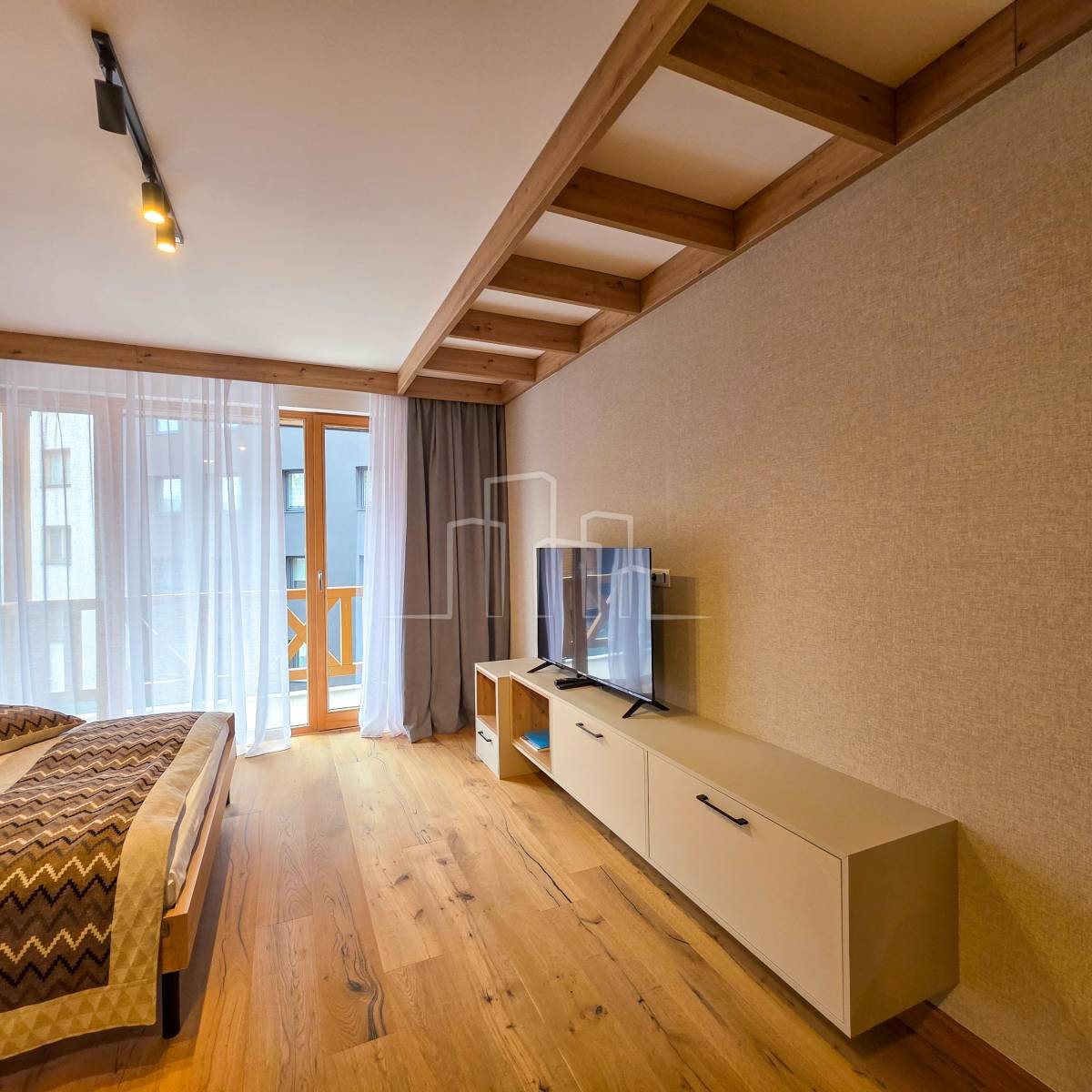 Studio apartman sa balkonom 36m2 opremljen Jahorina 7