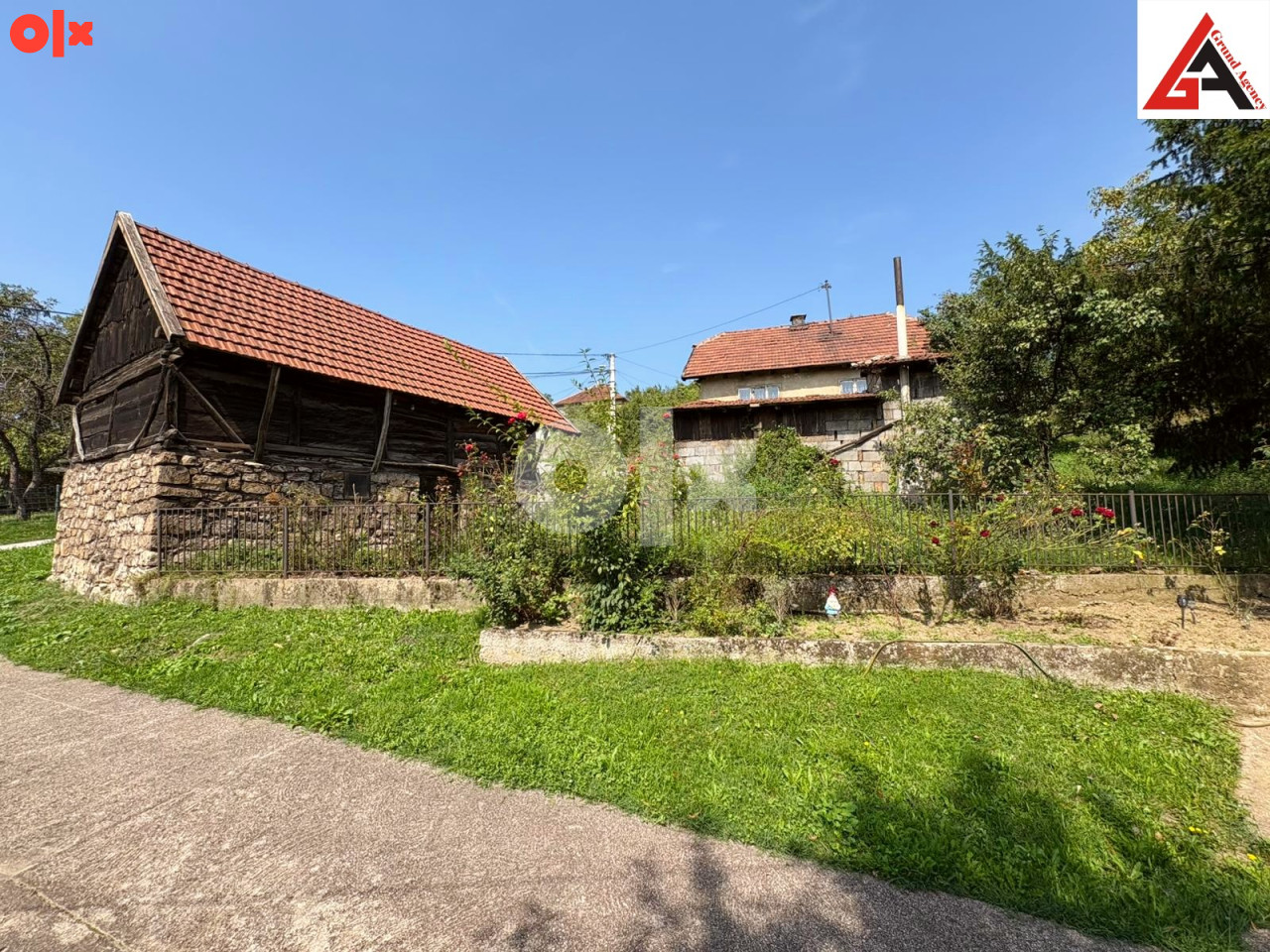 Kuća 93 m2 sa 5635 m2 okućnice - (Gradišće) Zenica 2