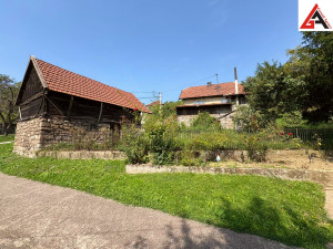 Kuća 93 m2 sa 5635 m2 okućnice - (Gradišće - Pridražići) Zenica