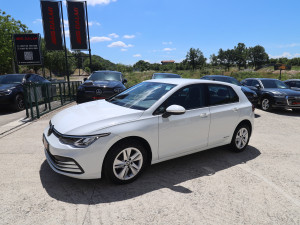 VW Golf VIII 2.0 TDI Business VIRTUAL FULL-LED ACC Navi Kamera