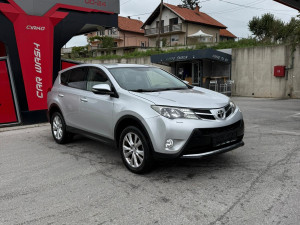 Toyota RAV 4 2014 godina 2.2 dizel 4x4