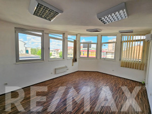 Prodaja -stan 67m2 na centralnom šetalištu - Prijedor photo 2