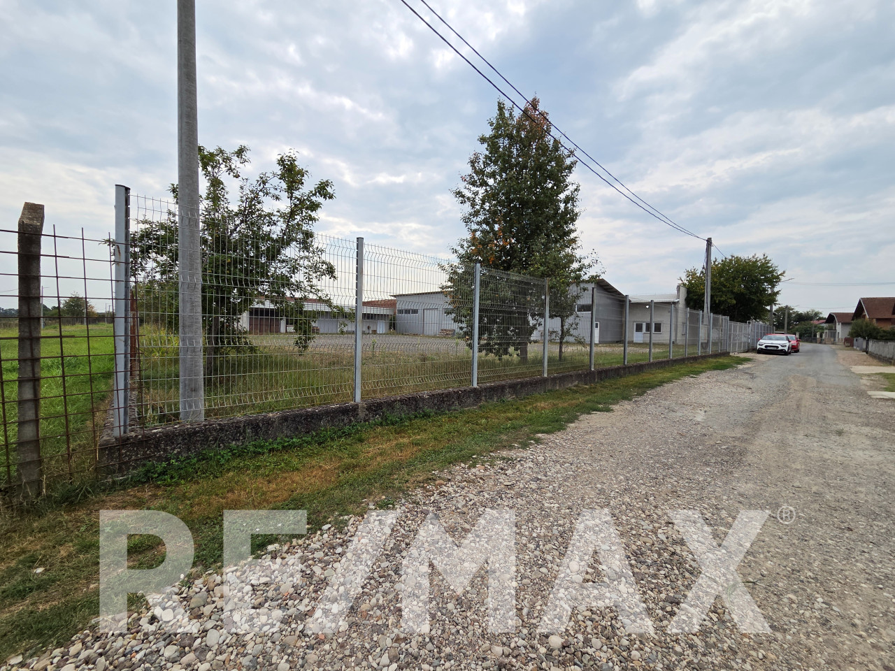 Jedinstvena investicija-kompleks 7 objekata, Gradiška,  plac 4401 20