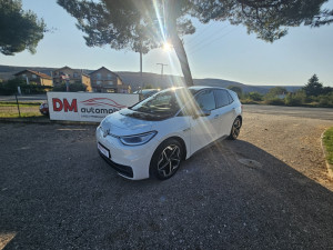 Volkswagen ID.3 1st PLUS /58kWh/MATRIX/KAMERA/19 COLL