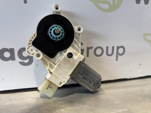 Motoric podizaca stakla prednji lijevi BMW F10 2011 (fotografija 1)