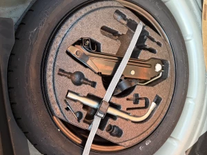 Vw Golf 8 7 6 5 Plus Passat rezerna guma tanka dizalica kljuc