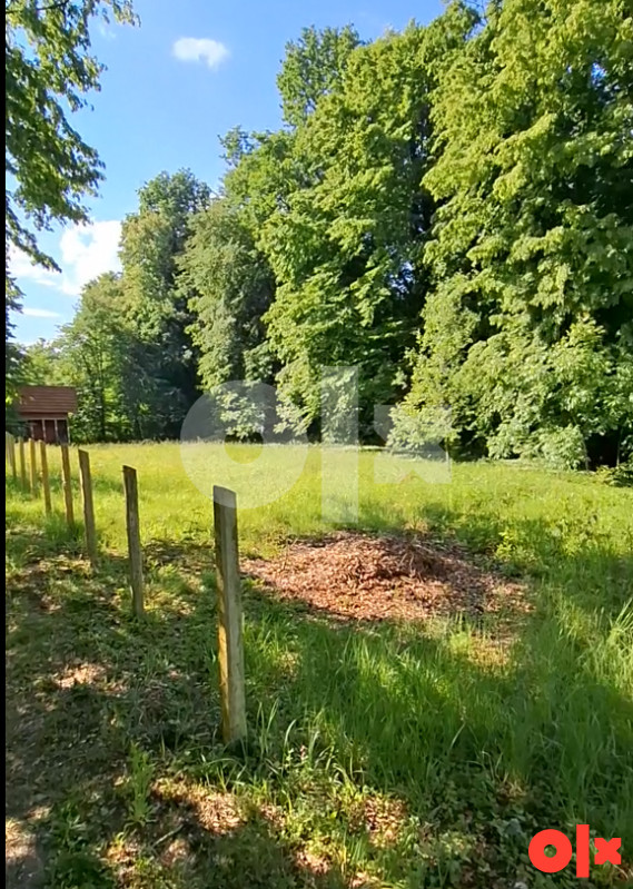 Prodajem plac Donje Poljice ( Bukvik ) Lukavac oko 1900m2