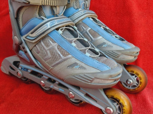 ROLE ROSLE ROLERI Crazy Creek 39--40  silikonski tockici EKSTRA