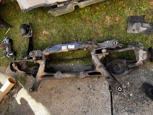 Zadnji most audi s3 golf R