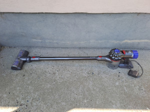 Usisivac dyson v8