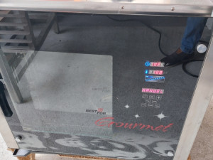 Pec duvaljka sa 5 etaza Ugostiteljska oprema