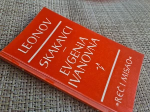 Evgenija Ivanovna, Skakavci, Leonov