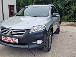 TOYOTA RAV4 2.2 DCAT 4x4 2011 GODINA