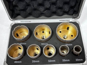 Set kronera i kruna za keramiku