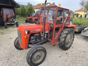 Traktor IMT 539