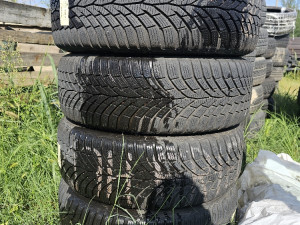Gume zimske 205 55 16 continental DOT 3921