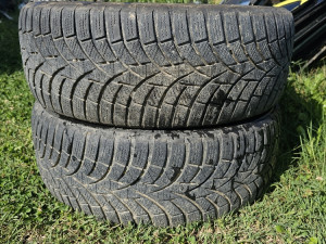 Gume zimske 205 55 16 toyotires dot 2421