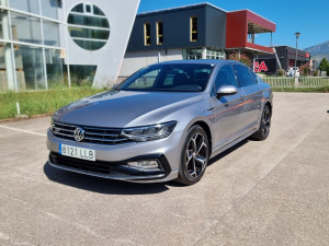 Vw Passat 2.0 TDI DSG 2020 R-Line Novi model Virtual Koža