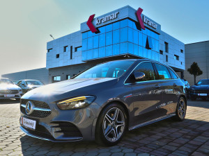 Mercedes-Benz B 180 D 7G-Tronic AMG Line Full LED Novi model