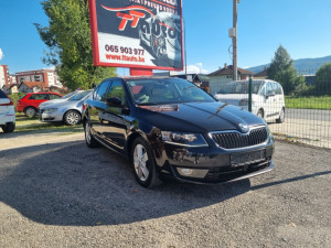 Škoda Octavia 2,0 DSG 110 kw 2016 God