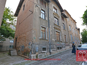 Trosoban stan u strogom centru grada 86m2