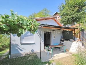 m2: Mojmilo / Park Šuma / Kuća 49m2 na parceli 500m2