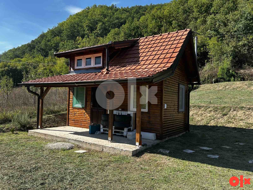 Vikendica na Drini, preko puta Bajine Baste 2