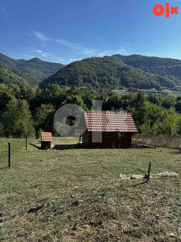 Vikendica na Drini, preko puta Bajine Baste 3