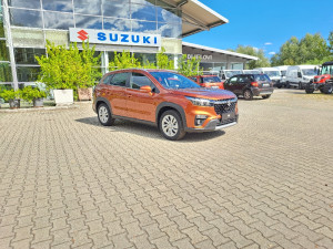 SUZUKI S-CROSS 1.4 (GL+,MT6)-AC BERLIJETA VISOKO