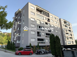 Penthouse / Trosoban stan - SARAJEVO - Pionirska dolina / Centar