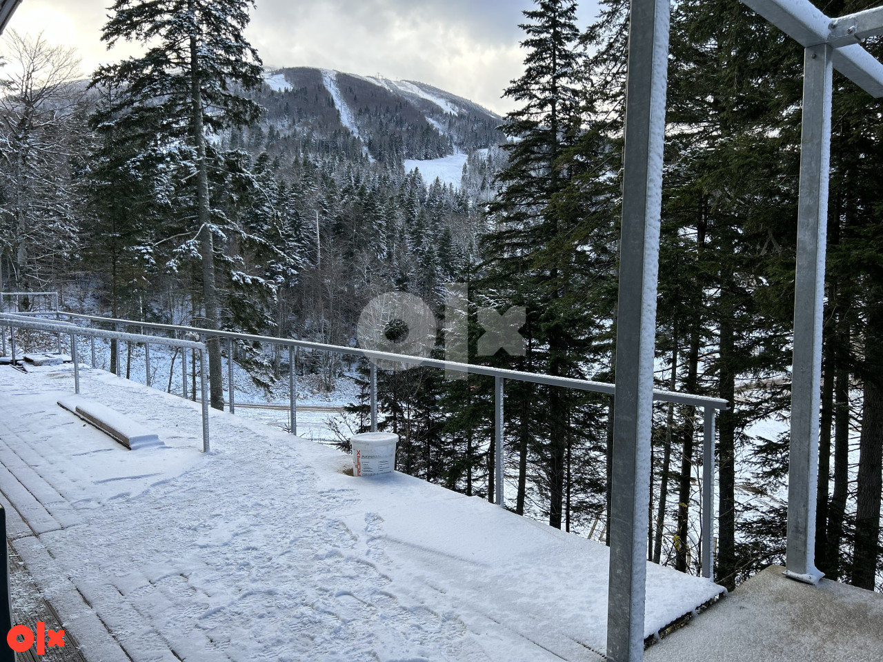 Opremlje studio apartman 24m2 sa terasom-Bjelasnica 2