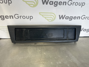 Nosac tablice Audi A6 4F