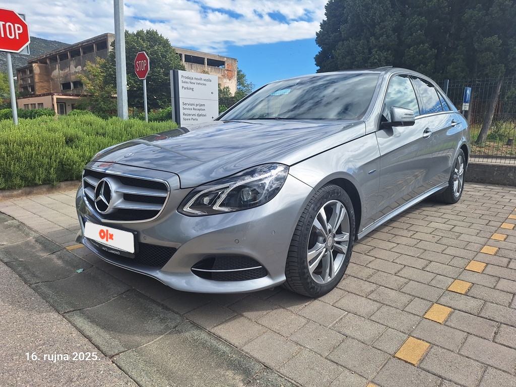 Mercedes-Benz E 300d 2013