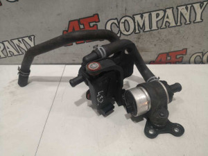 05L965567A Pumpa vode  Audi Q5 80 2017-2021